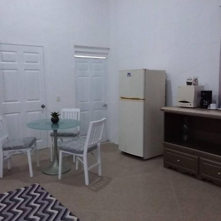 Junior Suite Privada 7 Min Del Aeropuerto Cancún Buitenkant foto